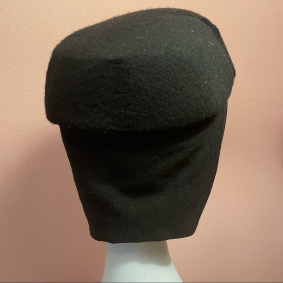 VTG Midcentury-1960s Wool Driving Cap Gold Accents for the Stylish Mobile Lady - Picture 10 of 13
